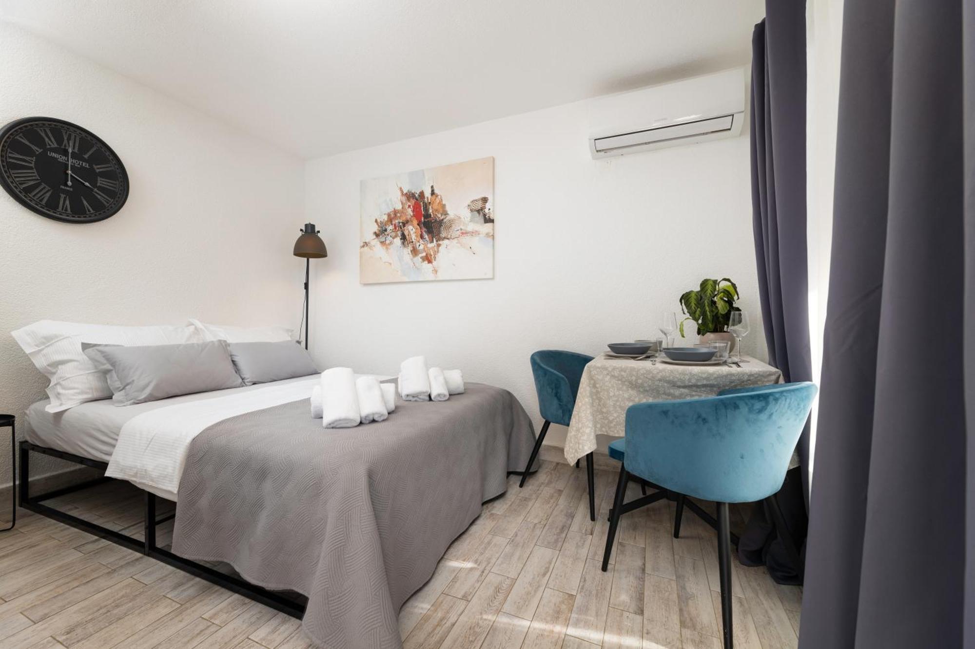 Apartments Lacrima シロ エクステリア 写真