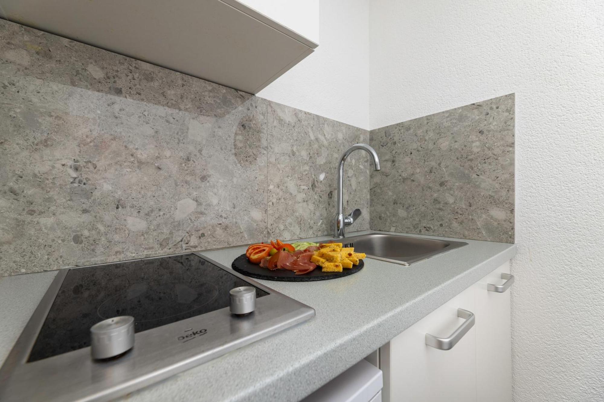 Apartments Lacrima シロ エクステリア 写真