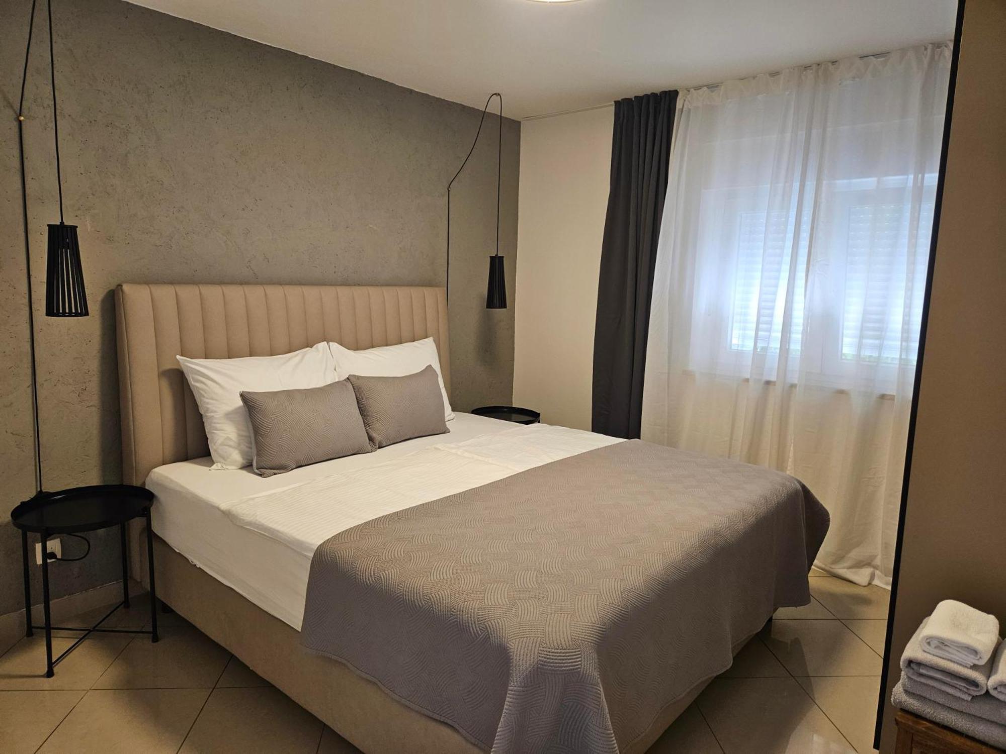 Apartments Lacrima シロ エクステリア 写真